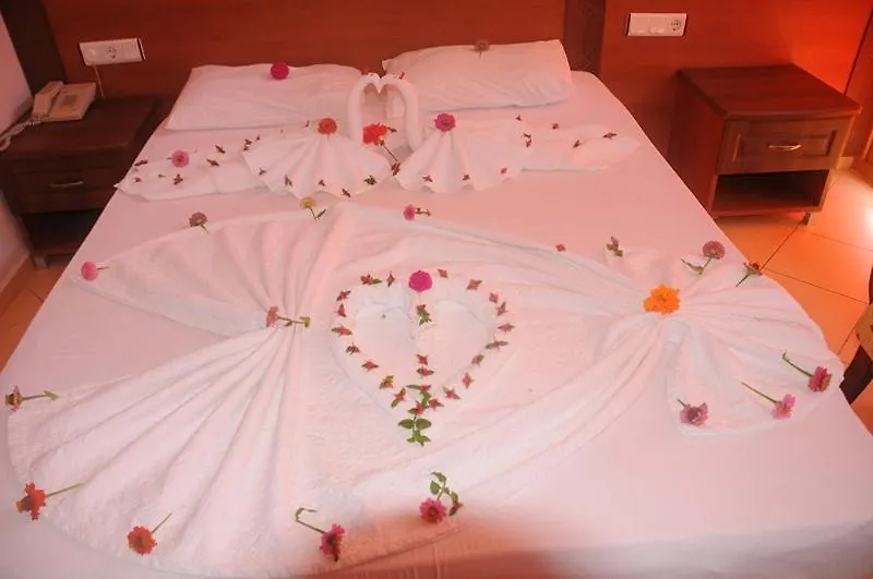 Oludeniz Beach Random Rooms By Lookbookholiday (Adults Only) Turecko